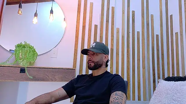 yorbymaxx online show from March 2026 01:36:02 PM