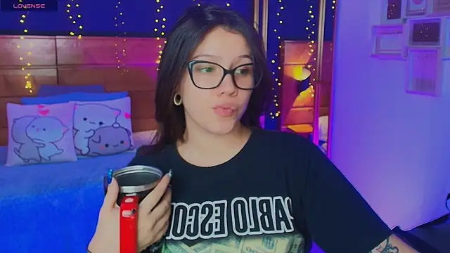 hanna kimura online show from November 2025 08:23:02 PM