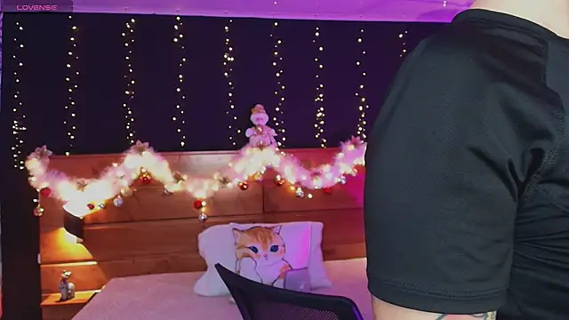 hanna kimura online show from December 2025 09:20:01 PM