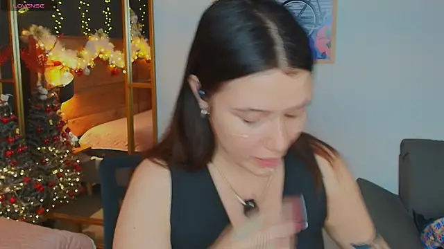 hanna kimura online show from December 2025 01:53:02 AM