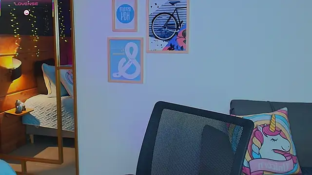 hanna kimura online show from January 2026 07:40:01 PM