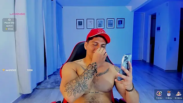 Nicolasmontoya16 online show from November 2025 04:04:01 AM