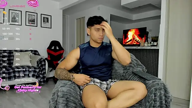 Nicolasmontoya16 online show from November 2025 01:28:01 AM