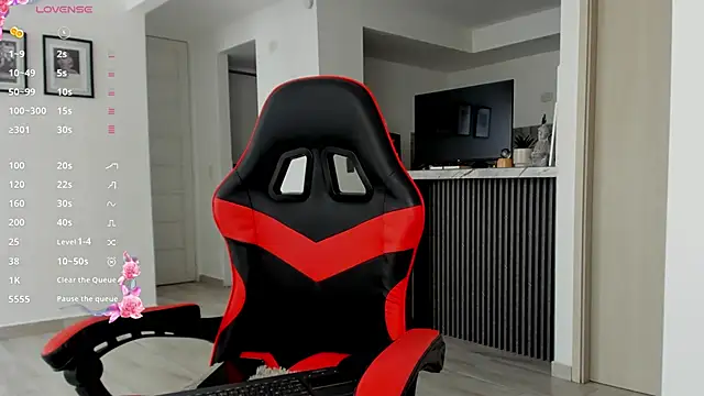 Nicolasmontoya16 online show from November 2025 09:29:01 PM