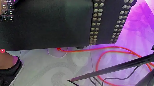 yasmin rahal online show from February 2026 01:33:02 PM