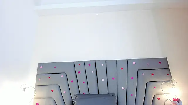 Maia 520 online show from February 2026 05:55:02 PM