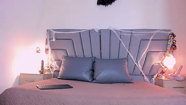 Snapshot of Maia_520 chatting on November 2025 06:23:01 PM Maia 520 online show from November 2025 06:23:01 PM