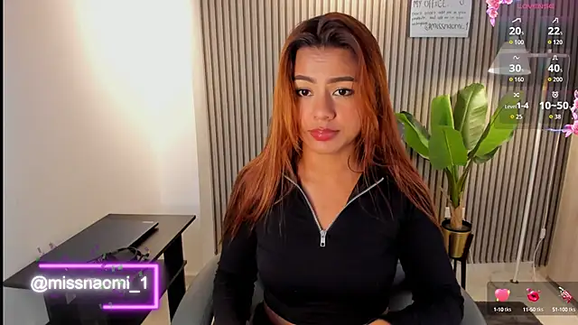 Snapshot of Missnaomi_ chatting on September 2025 02:06:01 AM Missnaomi online show from September 2025 02:06:01 AM