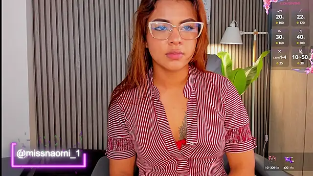 Snapshot of Missnaomi_ chatting on September 2025 01:56:02 AM Missnaomi online show from September 2025 01:56:02 AM