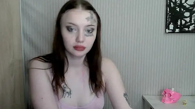 Snapshot of eva_sunshine_blue_eyes chatting on July 2026 06:30:02 PM eva sunshine blue eyes online show from July 2026 06:30:02 PM