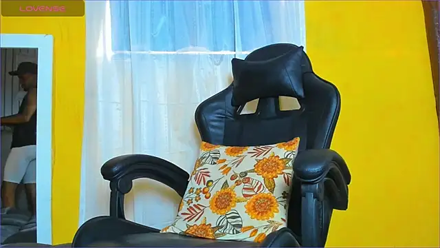 Alex bigcock11  online show from December 2025 04:13:01 PM