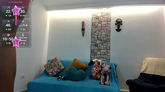 Snapshot of PIINK_2025 chatting on November 2025 04:56:01 PM PIINK 2025 online show from November 2025 04:56:01 PM