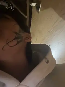 DayanaDG online show from March 2026 02:04:02 AM