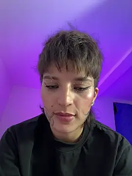 DayanaDG online show from June 2026 11:10:02 PM