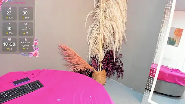 sienna glow online show from March 2026 05:58:02 PM