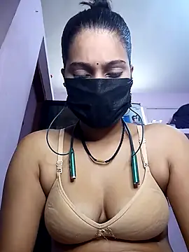 Snapshot of 3USHA chatting on October 2025 10:39:01 AM 3USHA online show from October 2025 10:39:01 AM