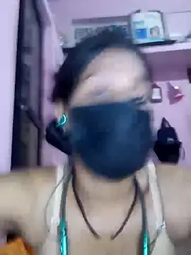 Snapshot of 3USHA chatting on September 2025 05:13:02 PM 3USHA online show from September 2025 05:13:02 PM