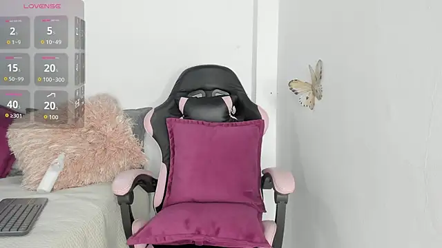 mari-ross online show from March 2026 02:12:02 AM