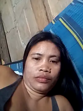 Snapshot of cheeseGirl69 chatting on April 2026 05:31:01 AM cheeseGirl69 online show from April 2026 05:31:01 AM