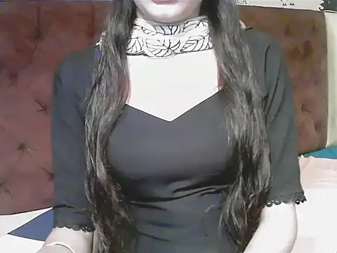 elize   online show from January 2026 03:32:01 AM