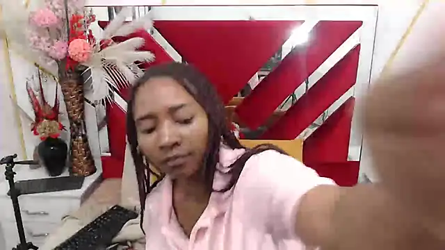 AmbarSmit online show from November 2025 07:24:02 PM