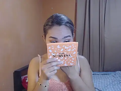 ur Katrina69 online show from April 2026 01:34:02 PM