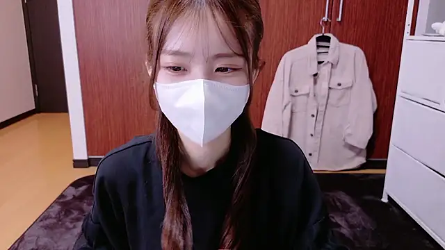 Snapshot of Ema_o0_chan chatting on September 2025 06:08:01 AM Ema o0 chan online show from September 2025 06:08:01 AM