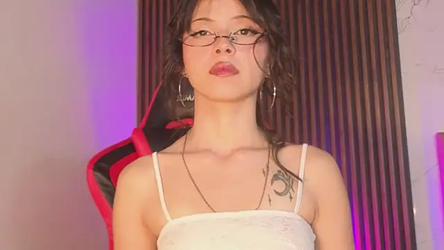 Snapshot of SpicyDemons chatting on September 2025 03:33:02 AM SpicyDemons online show from September 2025 03:33:02 AM