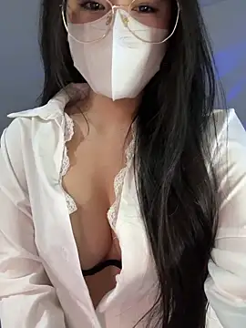 Donna11 online show from February 2026 01:34:02 AM