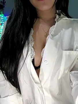 Donna11 online show from November 2025 03:23:01 PM