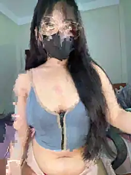 Donna11 online show from March 2026 01:31:02 AM