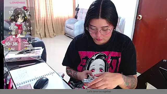 Hanna-11 online show from September 2025 06:23:01 PM