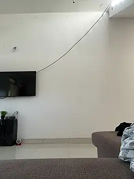 Handydila online show from March 2026 02:35:01 AM