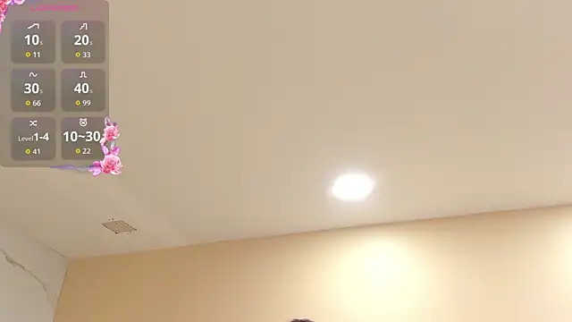 julieta rosee online show from October 2025 10:44:02 PM