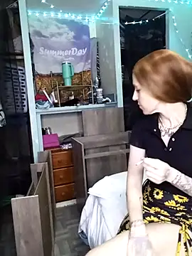 Purple2StayThnxx online show from January 2026 08:04:02 PM