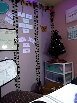 Purple2StayThnxx online show from November 2025 08:45:01 PM