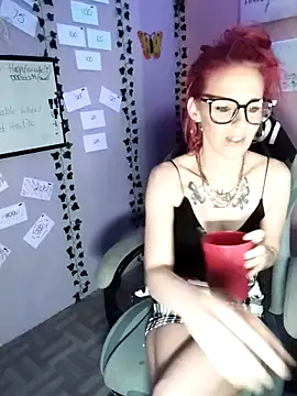 Purple2StayThnxx online show from November 2025 09:26:01 PM