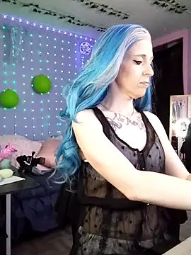 Purple2StayThnxx online show from April 2026 12:33:02 PM