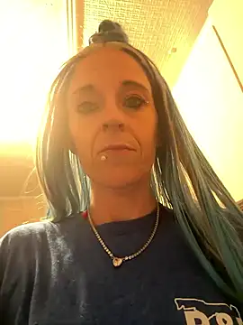 Purple2StayThnxx online show from March 2026 06:35:04 PM