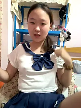 Snapshot of CoCo-s chatting on September 2025 05:40:02 PM CoCo-s online show from September 2025 05:40:02 PM