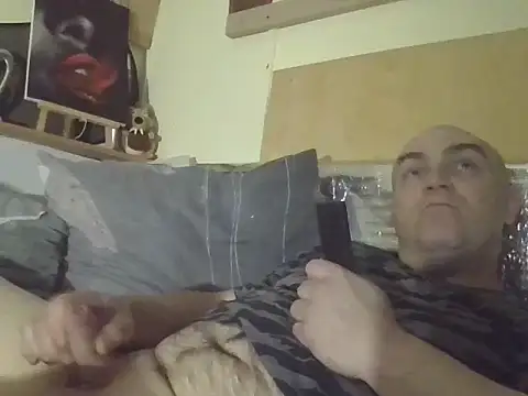 habartek85 online show from September 2025 01:12:02 AM