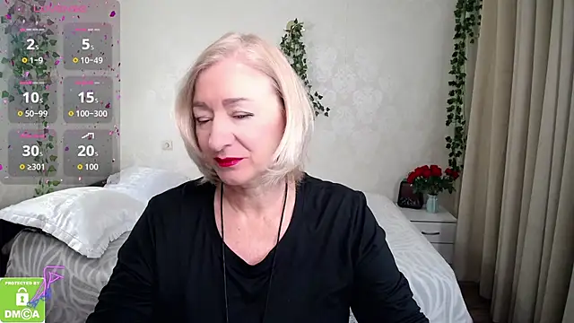 hunters woman online show from October 2025 12:24:01 PM