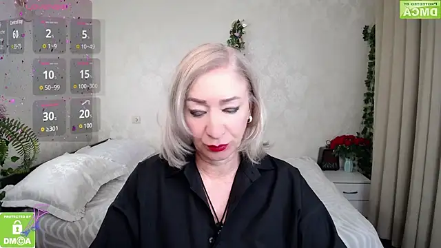 hunters woman online show from April 2026 07:09:02 PM