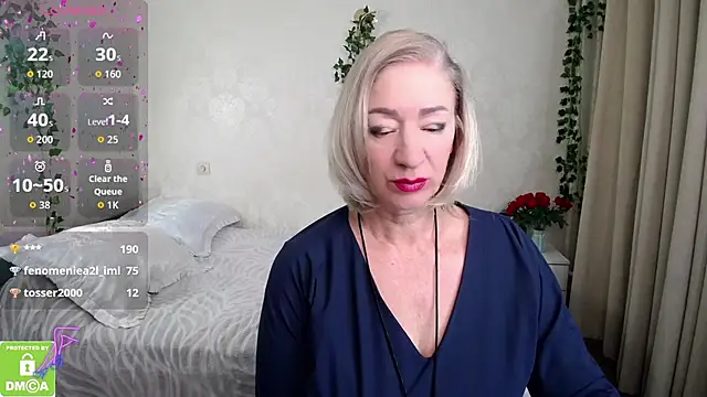 hunters woman online show from November 2025 12:25:01 AM