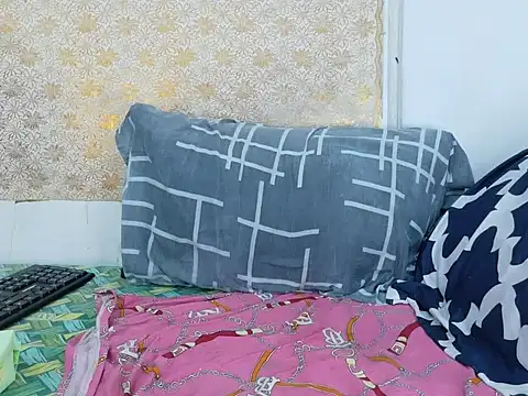 naughtyasian girl online show from September 2025 06:01:01 PM