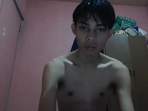 Snapshot of Kyoshi_19 chatting on September 2025 09:23:02 AM Kyoshi 19 online show from September 2025 09:23:02 AM