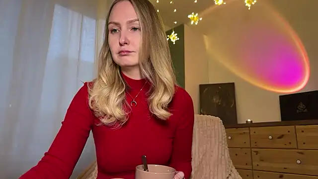 Snapshot of KiraxFate chatting on October 2025 02:17:02 PM KiraxFate online show from October 2025 02:17:02 PM