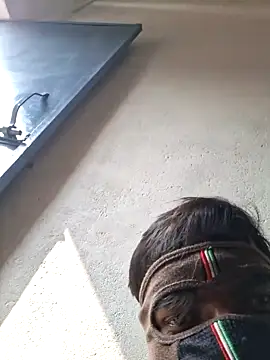 RAYI Queen 3 online show from November 2025 05:29:02 AM