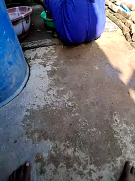 RAYI Queen 3 online show from October 2025 03:40:01 AM