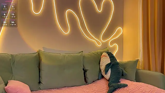 Eva Collinss online show from March 2026 02:10:02 AM